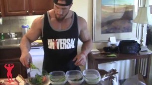 'Antoine Vaillant: The MacGyver of Hotel Food Prep?'