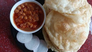 'Chole Bhature Recipe ||Quick Chole Bhature Recipe||by Hunger Food Factory.'