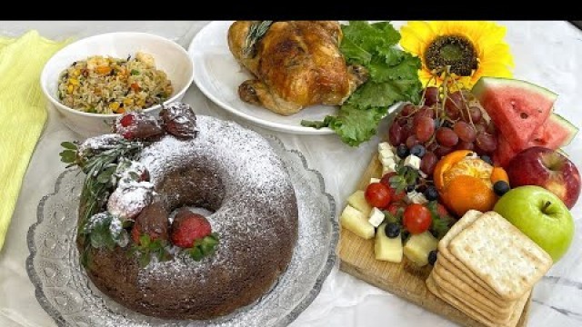 'CHRISTMAS DINNER RECIPES OF FRIED RICE, ROAST CHICKEN & FRUIT BOARD #youtubeblack #Christmasfood'