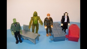 '1997 BURGER KING UNIVERSAL STUDIOS MONSTERS SET OF 4 MINI FIGURES KID\'S MEAL TOY REVIEW'