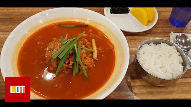 '[Quiet food] Spicy seafood noodle soup with rice(jjamppong bap).Feat. NO SOUND & inner peace'