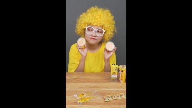 'ASMR MUKBANG | PINK YELLOW FOOD HONEY JELLY CANDY Desserts LILI TV #short'