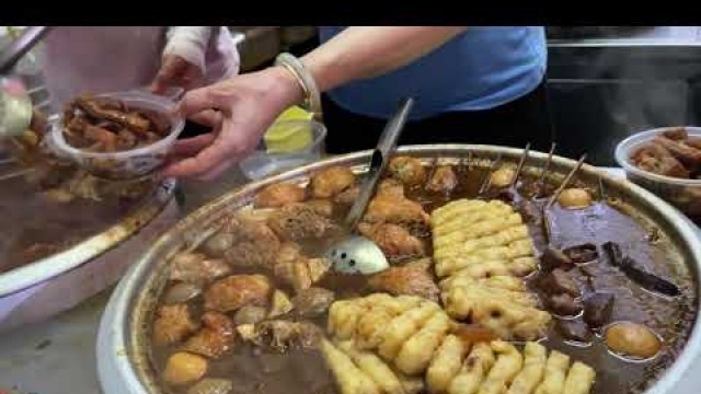 'Chinese Street Food  Beef offal Soup  in Beijing Road, Guangzhou, China'