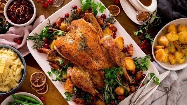 'The easiest way to get a juicy Roast Turkey | Christmas Dinner'