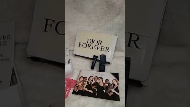 'Dior Beauty 2022 Unboxing! #dior #diorbeauty #diorperfume #diorunboxing #giftwithpurchase #beauty'