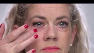'Thin Lizzy Instant Eye Lift - Instructional Video'