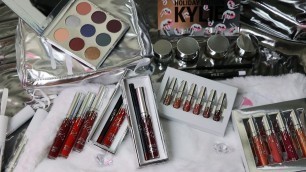 'KYLIE COSMETICS HOLIDAY BUNDLE REVIEW'