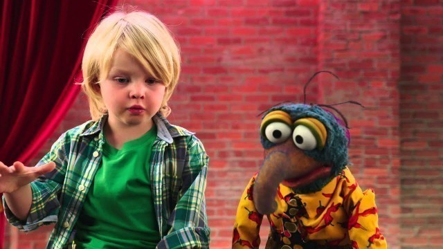 'Disney Junior España | Momentos Muppets - ¡Ho, ho, ho!'