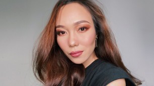 'QUEEN OF GLOW | Charlotte Tilbury Inspired Makeup Using Tarte Cosmetics'
