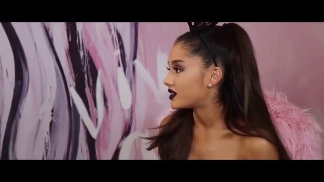 'Interview - Ariana Grande talks MAC VIVA GLAM, Lipstick & Snapchat'