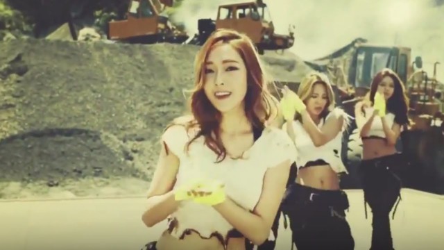'Girls\' Generation - Catch Me If You Can (Jessica Ver.) M/V'