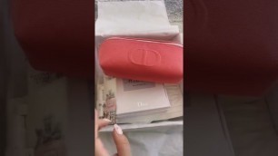 'Dior beauty unboxing with free gifts (make up pouch & perfume) & free samples. Dior Loyalty Program'