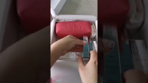 'Unboxing my first Dior beauty order with two free gifts and free samples in beautiful packaging!'
