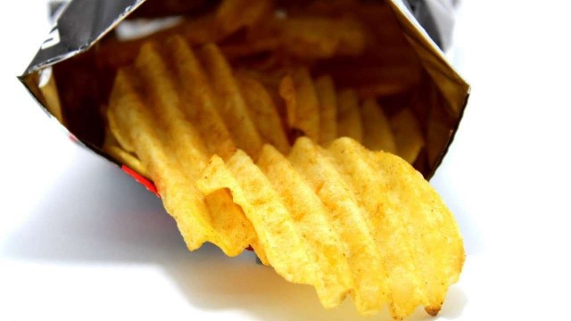 'Governments encouraged to regulate junk food advertisements'