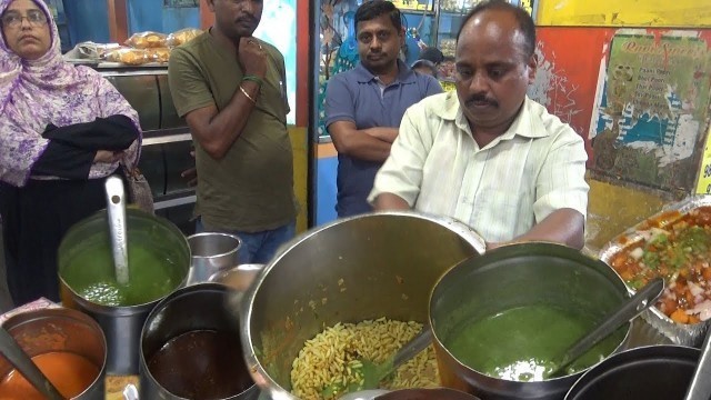 'Chennai Chana Masala / Spicy Muri @v 30 rs - Street Food India'