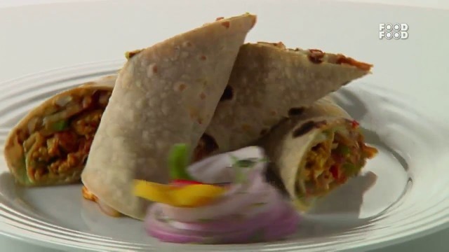 'Sanjeev Kapoor Kitchen | Kathi Roll Recipe | Master Chef Sanjeev Kapoor'