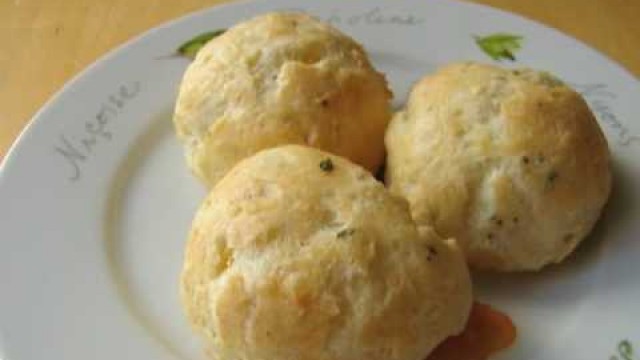 'Party Cheese Puffs Recipe - Gougères Recipe'