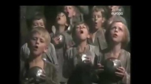 'Food, Glorious Food - Oliver Twist 1968 musical'