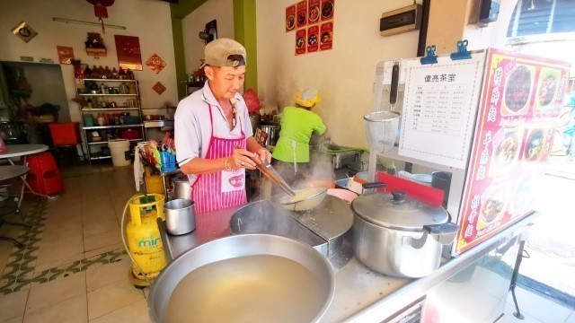 'Tasty Homemade Wanton Noodles and Chee Cheong Fun and  herbaltea Penang Street Food 一个星期只开4天的美味手打云吞面'