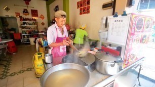 'Tasty Homemade Wanton Noodles and Chee Cheong Fun and  herbaltea Penang Street Food 一个星期只开4天的美味手打云吞面'