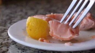 'Food Wishes Recipes - Cooking Salmon in Your Hotel Room!  Cup o\' King Salmon Cooked with a Coffee Kit'