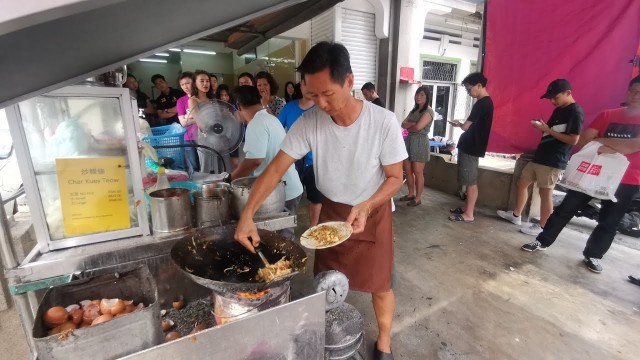 'Viral Malaysia Penang Famous Street Food Siam Road Char Koay Teow 槟城古早味Siam Road炒粿条 Ep 78'