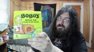 'John\'s Food Review: Bobo\'s Apple Pie Stuff\'d Oat Bites'