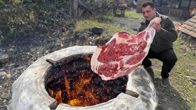 'Huge Beef Leg weighing 20 KG! Meat Dish For The Whole Village'