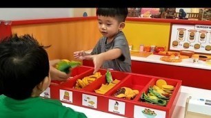 'Kids Made Fast Food Toys Indoor Playground 儿童室内娱乐中心，快餐制作，汉堡，薯条'