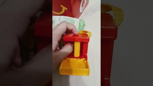 'MCDONALDS Happy Meal  Playset #shorts #mcdonalds #toys #happy  #fastfood #viral #asmr #satisfying'