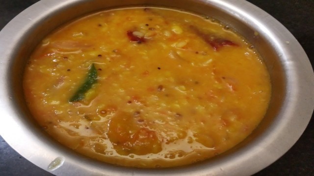 'பாசிப்பருப்பு குழம்பு / Pasi paruppu Kadayal / Kulambu Recipes / Easy Kuzhambu / Lunch Recipes Tamil'