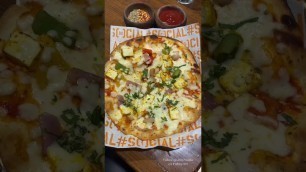 'Paneer Tikka #Pizza #paneer #paneertikka #delhi #delhifoodie #cheese #cheesepizza #shorts #foodporn'