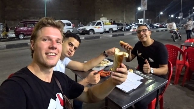 'Cairo Street Food With Locals 