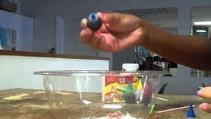 'Experiment with Salt and Food coloring'