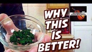 'Extracting Chlorophyll to Make Green Food Coloring! | Kitchen Instruments'