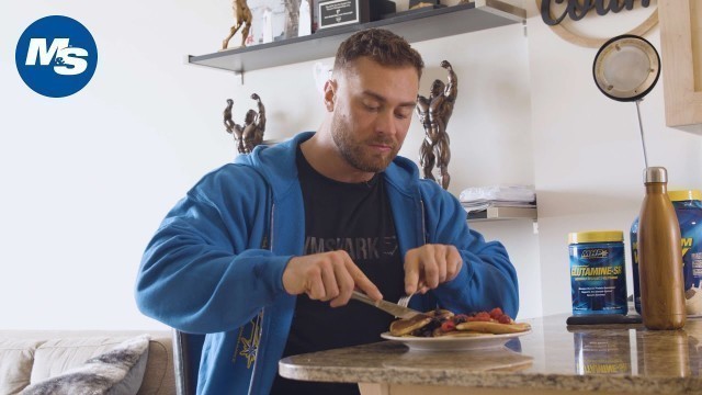 'What Pro Bodybuilders Eat for Breakfast | Chris Bumstead\'s Favorite Meal 1'