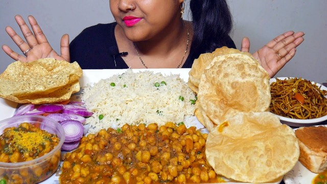 'Messy Eating Indian Food | Luchi, Chole, Rice, Papad, Tikki Chole, Pavbhaji Eating Mukbang | ASMR'