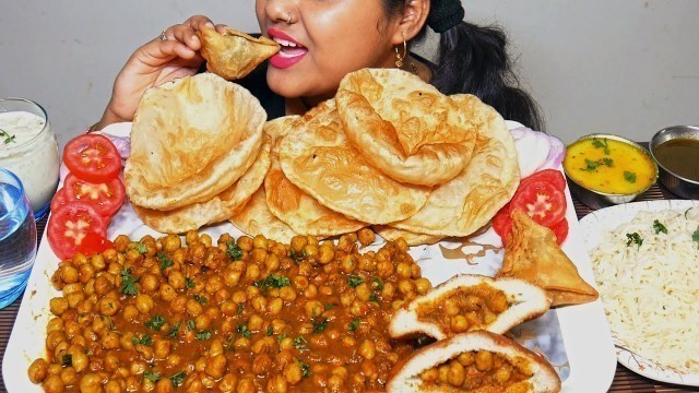 'Amritsari Special Chole Bhature, Samosa, Dahi Aloo, Chole Sandwich Eating Mukbang | Food Sound ASMR'
