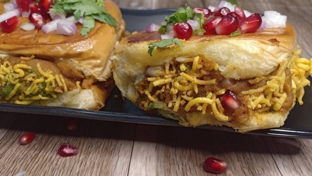 'Street style Dhabeli - Mumbai Famous Dabeli | Food Gallery'