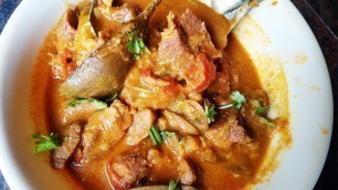 'Mutton Kulambu in Pressure Cooker | மட்டன் குழம்பு | Mutton Curry | Bachelors Food Gallery'
