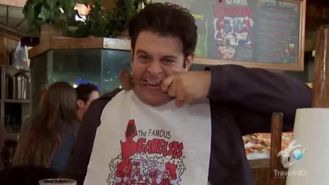 'Man vs Food S1 E12-Seattle'