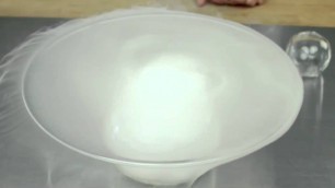 'Innovative food presentation - The Ovni Plate and Dry Ice'