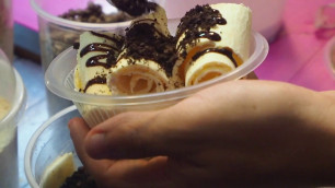 'Popular Ice Cream Rolls | Jonker Walk Night Market | Melaka Malaysia Street Food'