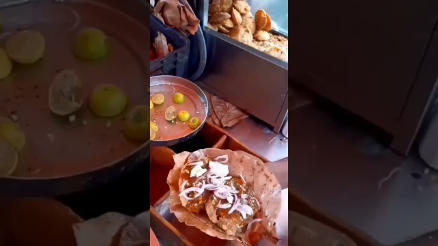 'indian street food. Indian fast food. Indian special paratha. unique paratha. #short #reels #food'