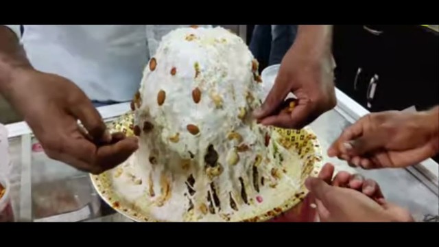 'India’s biggest ice Gola | 8kg ka Bahubali Gola|Indian street food food#indianstreetfood#tetodndia'