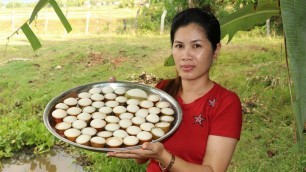 'Awesome Cooking Steamed Rice Cup Cake -  Rice Cake -  Village Food Factory'