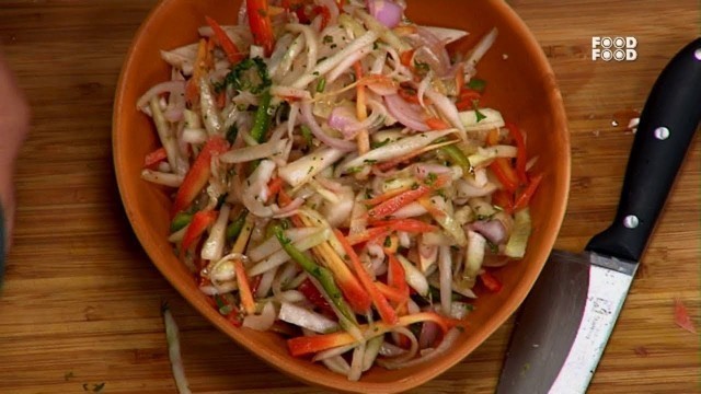 'Kachumber Salad Recipe | कचुम्बर सलाद | Turban Tadka - FoodFood'