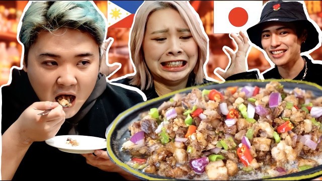 'My Japanese Friends Try Filipino Food for the First time!(Sisig, Sinigang) | Fumiya'
