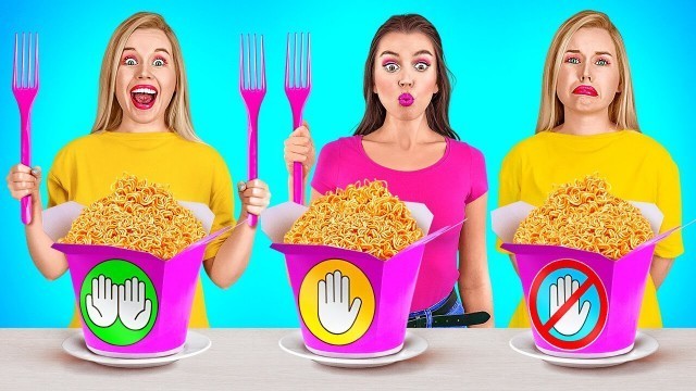 'NO HANDS VS 1 HAND VS 2 HANDS Eating Challenge || Lucky VS Unlucky Girl! Funny Game by 123 GO! FOOD'