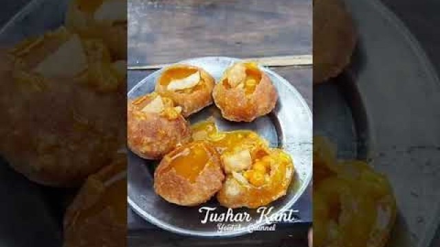 'Chole Waale - Golgappe | Indian Street Food | Fuchka | Pani Puri | Golgappa | Street Food | #shorts'